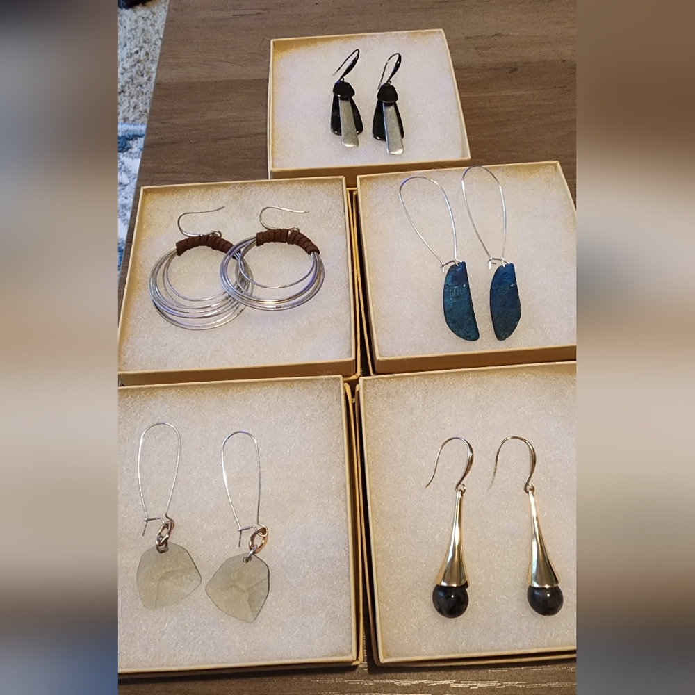 Lot of Robert Lee Morris earrings.